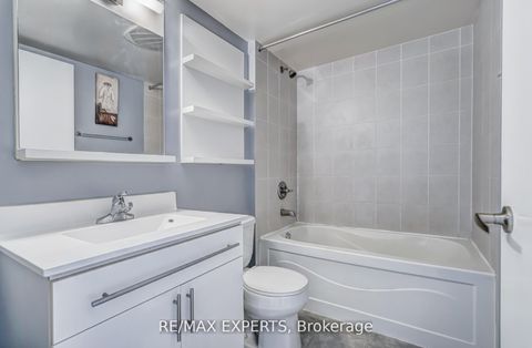 Photo 12 at 801 - 80 Western Battery Road, Niagara, Toronto