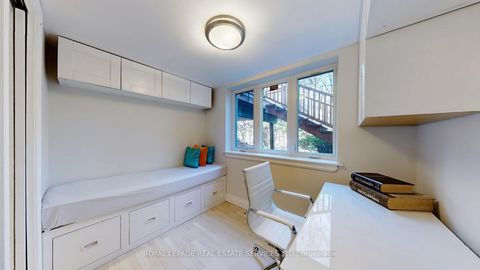 Photo 26 at 19 Strathgowan Crescent, Lawrence Park South, Toronto