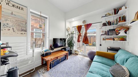 Photo 4 at 26 MACDONELL Avenue, Roncesvalles, Toronto