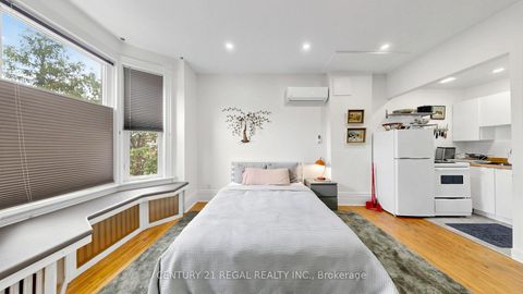 Photo 12 at 26 MACDONELL Avenue, Roncesvalles, Toronto