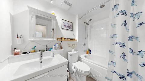 Photo 14 at 26 MACDONELL Avenue, Roncesvalles, Toronto