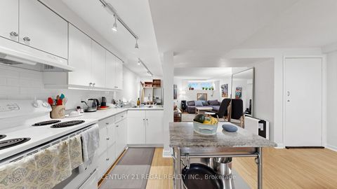 Photo 24 at 26 MACDONELL Avenue, Roncesvalles, Toronto