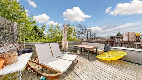 Photo 29 at 26 MACDONELL Avenue, Roncesvalles, Toronto