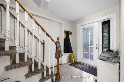 Photo 1 at 16 Bellehaven Crescent, Scarborough Village, Toronto