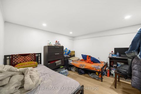 Photo 19 at 16 Bellehaven Crescent, Scarborough Village, Toronto