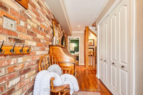 Photo 4 at 115 Toynbee Trail, Guildwood, Toronto