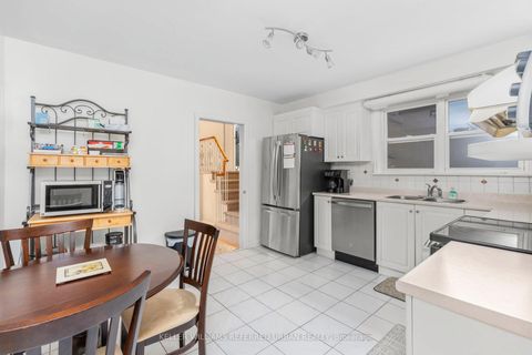 Photo 11 at 103 Holcolm Road, Willowdale West, Toronto