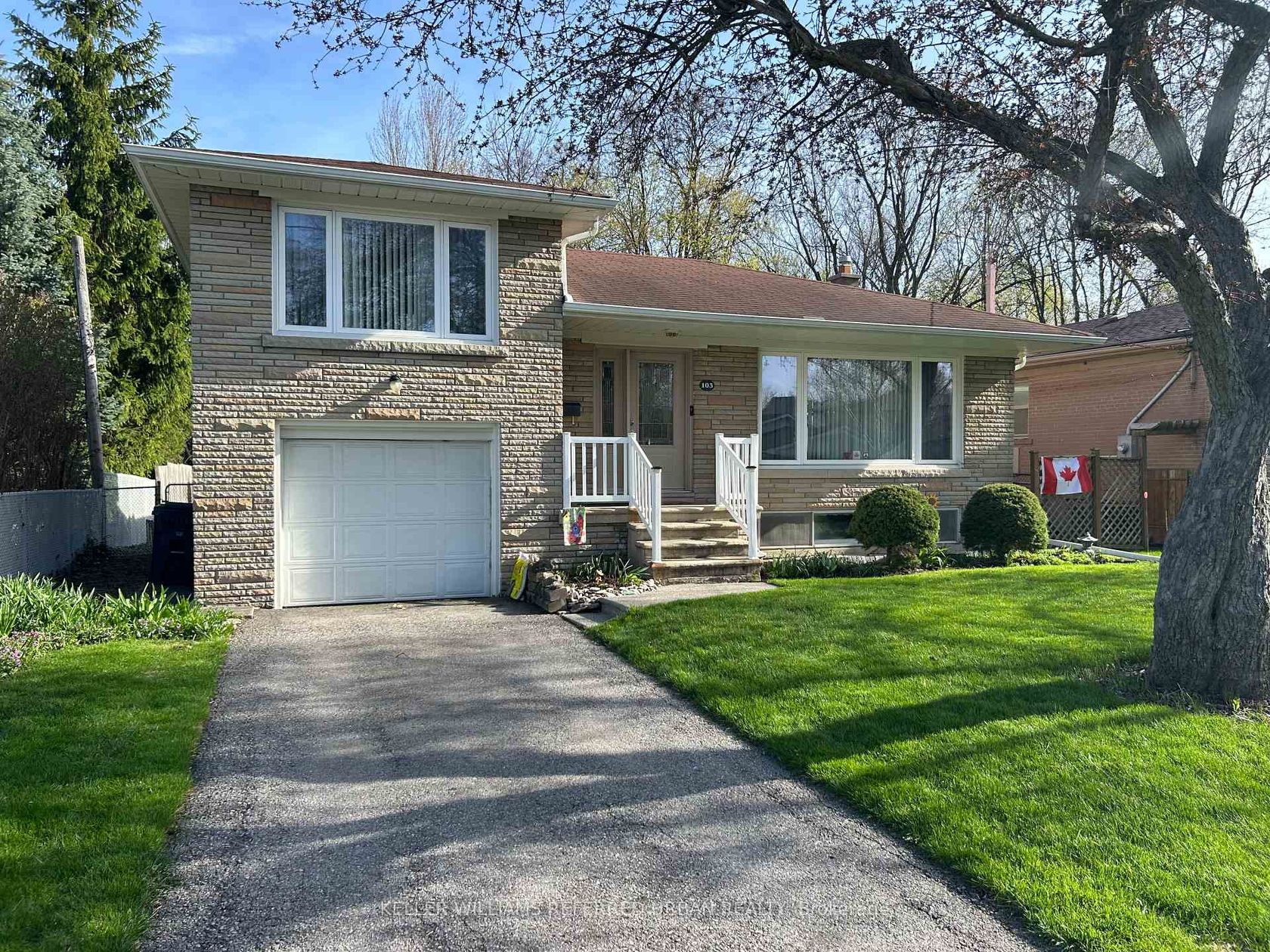 103 Holcolm Road, Willowdale West, Toronto 