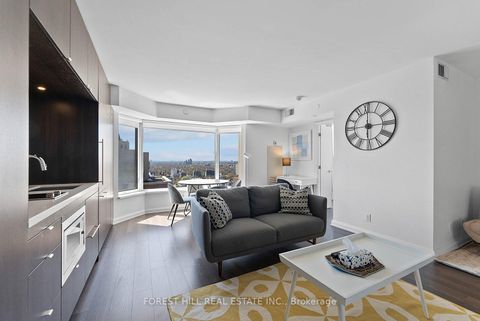 Photo 3 at 2917 - 155 Yorkville Avenue, Annex, Toronto