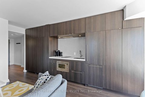 Photo 11 at 2917 - 155 Yorkville Avenue, Annex, Toronto
