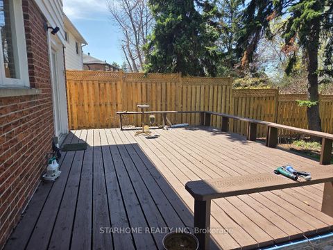 Photo 2 at 8 Shaughnessy Boulevard, Henry Farm, Toronto