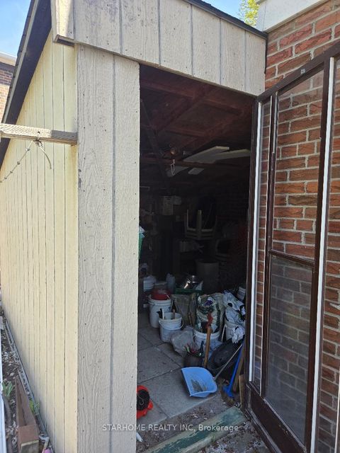 Photo 3 at 8 Shaughnessy Boulevard, Henry Farm, Toronto