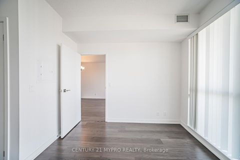 Photo 18 at 2803 - 89 Dunfield Avenue, Mount Pleasant West, Toronto