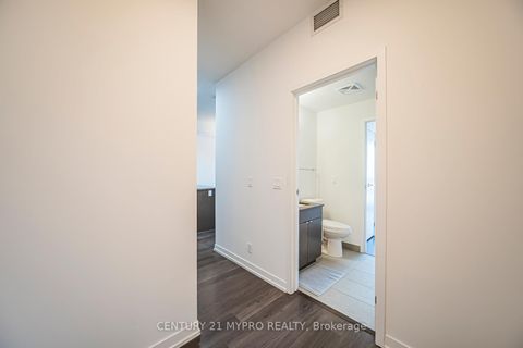 Photo 29 at 2803 - 89 Dunfield Avenue, Mount Pleasant West, Toronto