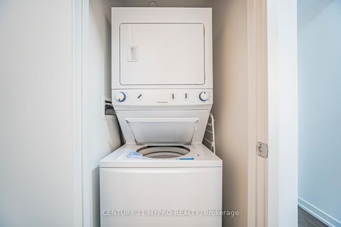 Photo 31 at 2803 - 89 Dunfield Avenue, Mount Pleasant West, Toronto