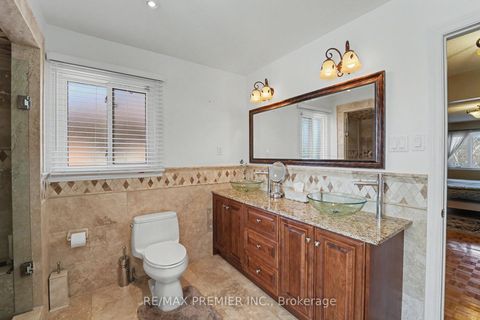 Photo 11 at 112 Bourbon Street, East Woodbridge, Vaughan