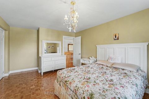 Photo 19 at 112 Bourbon Street, East Woodbridge, Vaughan