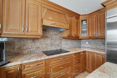 Photo 42 at 112 Bourbon Street, East Woodbridge, Vaughan