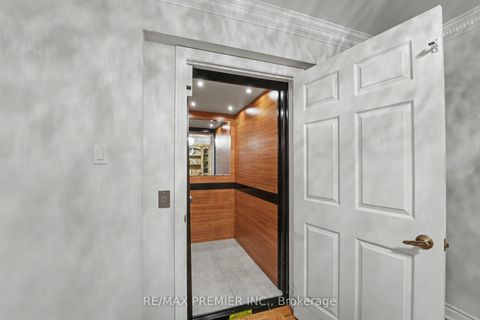 Photo 48 at 112 Bourbon Street, East Woodbridge, Vaughan