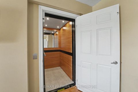 Photo 49 at 112 Bourbon Street, East Woodbridge, Vaughan