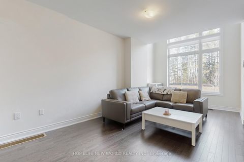 Photo 3 at 18 Bennington Road, Summerhill Estates, Newmarket
