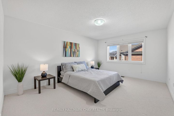Photo 18 at 62 Fortis Crescent, Bradford, Bradford West Gwillimbury