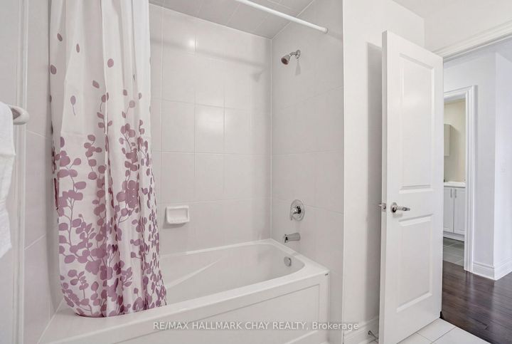 Photo 29 at 62 Fortis Crescent, Bradford, Bradford West Gwillimbury