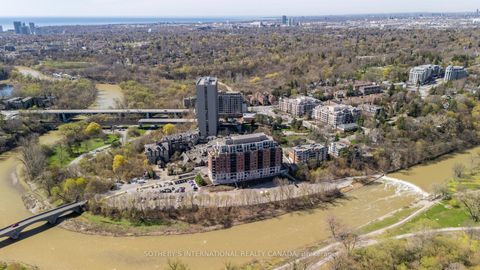 Photo 28 at PH08 - 10 Old Mill Trail, Kingsway South, Toronto