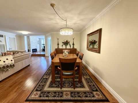 Photo 10 at 602 - 130 Carlton Street, South St. James Town, Toronto