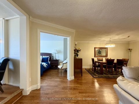 Photo 13 at 602 - 130 Carlton Street, South St. James Town, Toronto