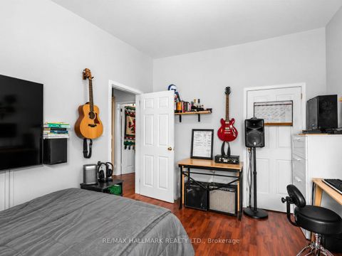 Photo 13 at 141 Palmerston Avenue, Little Italy, Toronto