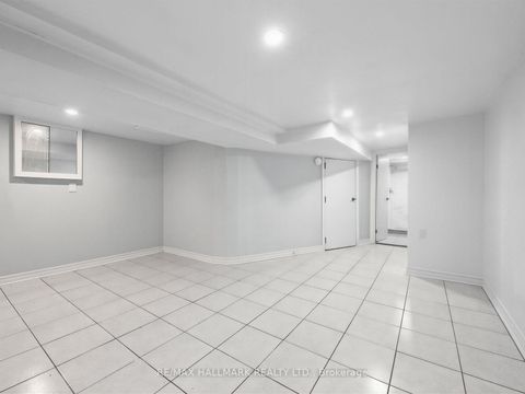 Photo 19 at 141 Palmerston Avenue, Little Italy, Toronto