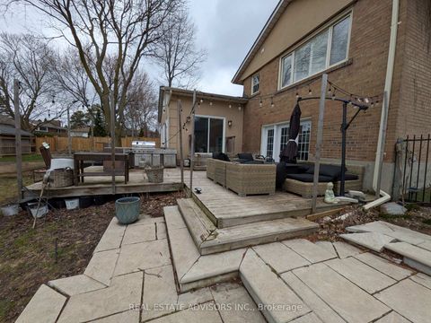 Photo 15 at 1 Lakehill Crescent, Cliffcrest, Toronto