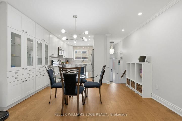 Photo 14 at 21 - 1520 Sixth Line, CP College Park, Oakville