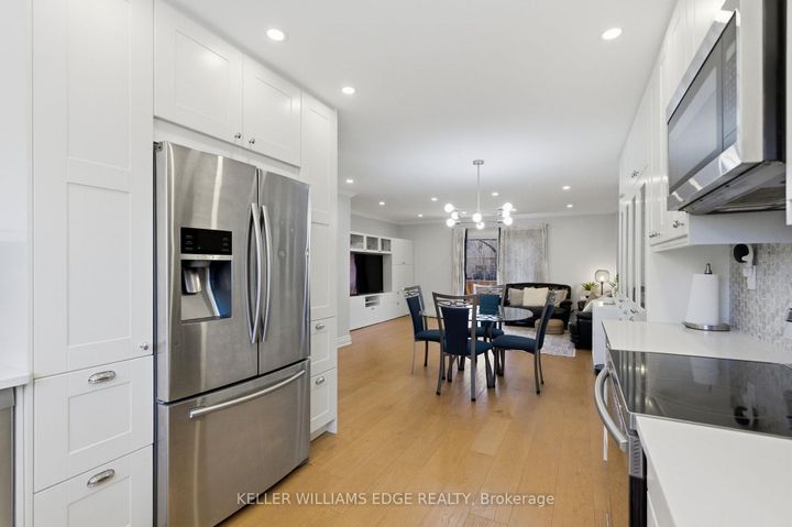 Photo 19 at 21 - 1520 Sixth Line, CP College Park, Oakville