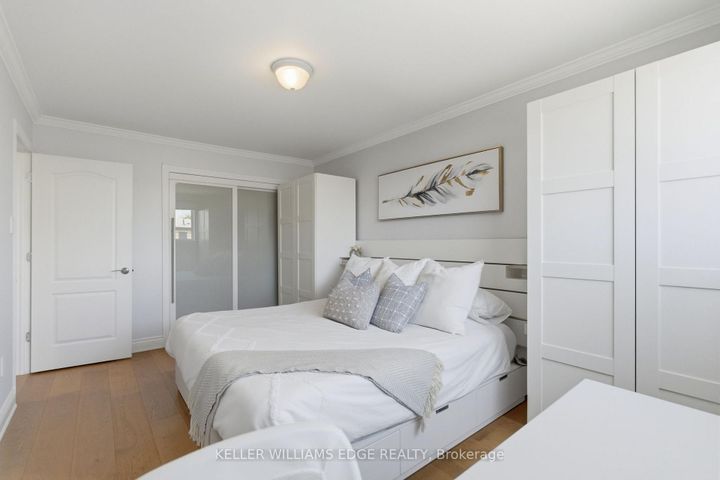 Photo 22 at 21 - 1520 Sixth Line, CP College Park, Oakville
