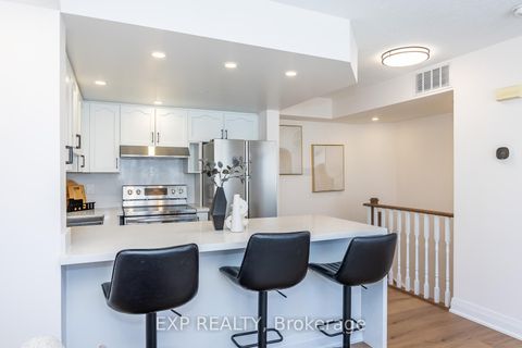 Photo 6 at 2143 - 105 George Appleton Way, CFB, Toronto