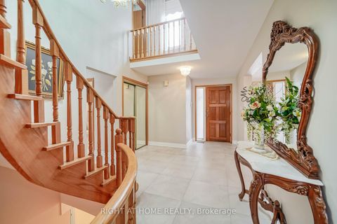 Photo 3 at 2 Lapworth Crescent, Steeles, Toronto