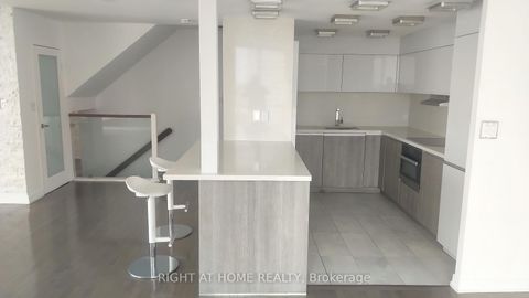 Photo 6 at 2803 - 33 Harbour Square, Waterfront Communities C1, Toronto