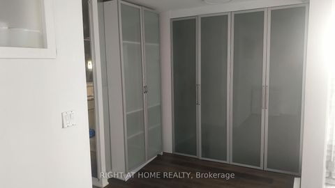 Photo 19 at 2803 - 33 Harbour Square, Waterfront Communities C1, Toronto