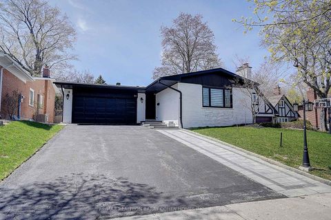 Photo 0 at 34 Elliotwood Court, Windfields, Toronto
