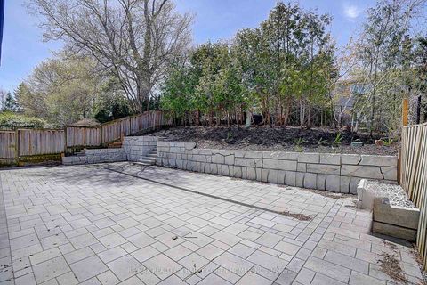 Photo 40 at 34 Elliotwood Court, Windfields, Toronto