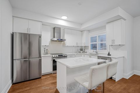 Photo 8 at 1348 Harrington Street, Lefroy, Innisfil