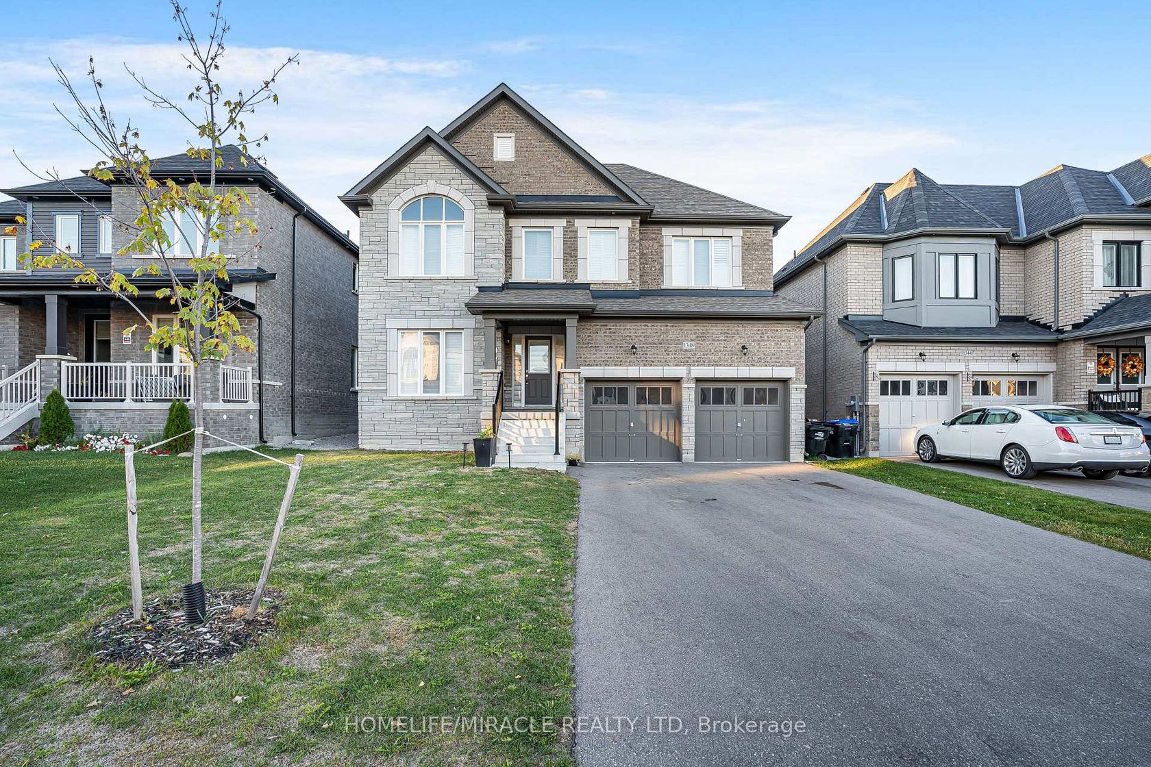 1348 Harrington Street, Lefroy, Innisfil photo number 2