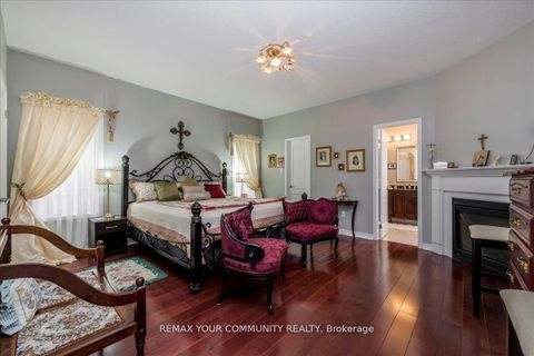 Photo 5 at 760 Freemont Court, Alcona, Innisfil