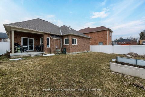 Photo 15 at 760 Freemont Court, Alcona, Innisfil