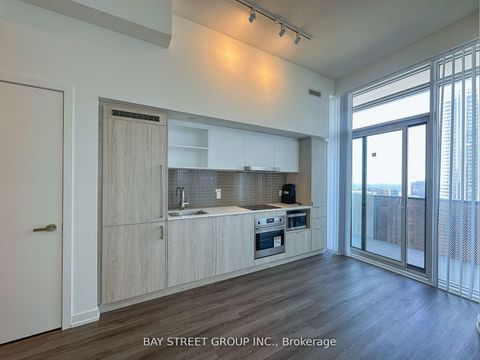 Photo 1 at 4909 - 138 Downes Street, Waterfront Communities C8, Toronto