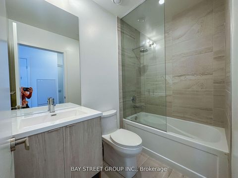 Photo 5 at 4909 - 138 Downes Street, Waterfront Communities C8, Toronto