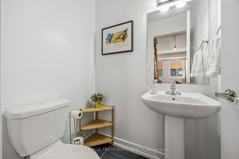 Photo 16 at 43 - 869 Wilson Avenue, CFB, Toronto