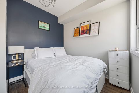 Photo 18 at 43 - 869 Wilson Avenue, CFB, Toronto
